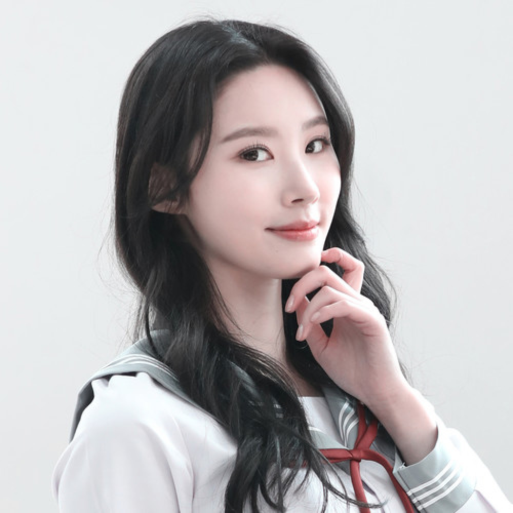 민지