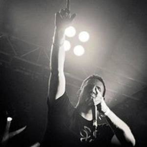 Profit ดาวน์โหลดและฟังเพลงฮิตจาก Profit