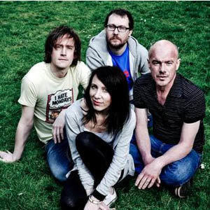 Farrah ดาวน์โหลดและฟังเพลงฮิตจาก Farrah