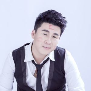 门小强 ดาวน์โหลดและฟังเพลงฮิตจาก 门小强