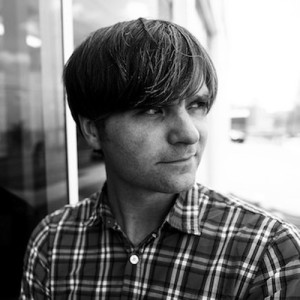 Benjamin Gibbard ดาวน์โหลดและฟังเพลงฮิตจาก Benjamin Gibbard