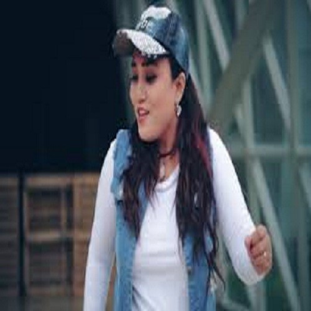 Mona Latumahina