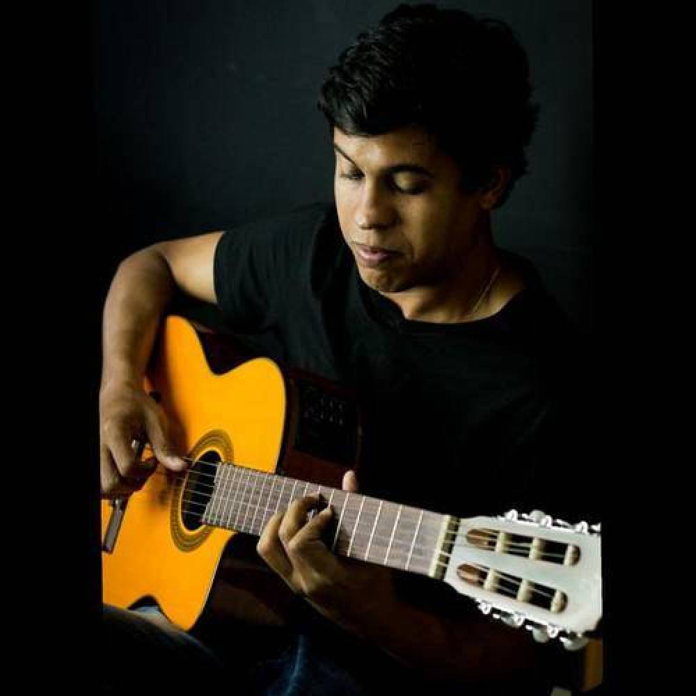 Rodrigo Avelino