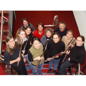 Münchner Flötenensemble ดาวน์โหลดและฟังเพลงฮิตจาก Münchner Flötenensemble