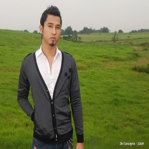 Azmir Arif ดาวน์โหลดและฟังเพลงฮิตจาก Azmir Arif