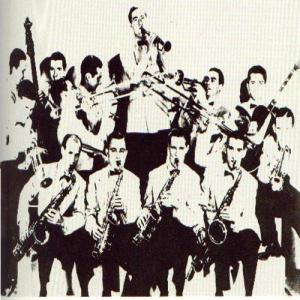 Benny Goodman & His Orchestra ดาวน์โหลดและฟังเพลงฮิตจาก Benny Goodman & His Orchestra