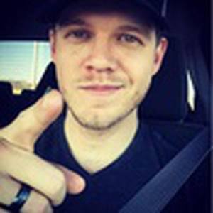 Sam Riggs ดาวน์โหลดและฟังเพลงฮิตจาก Sam Riggs