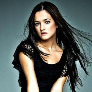 Lolita ดาวน์โหลดและฟังเพลงฮิตจาก Lolita