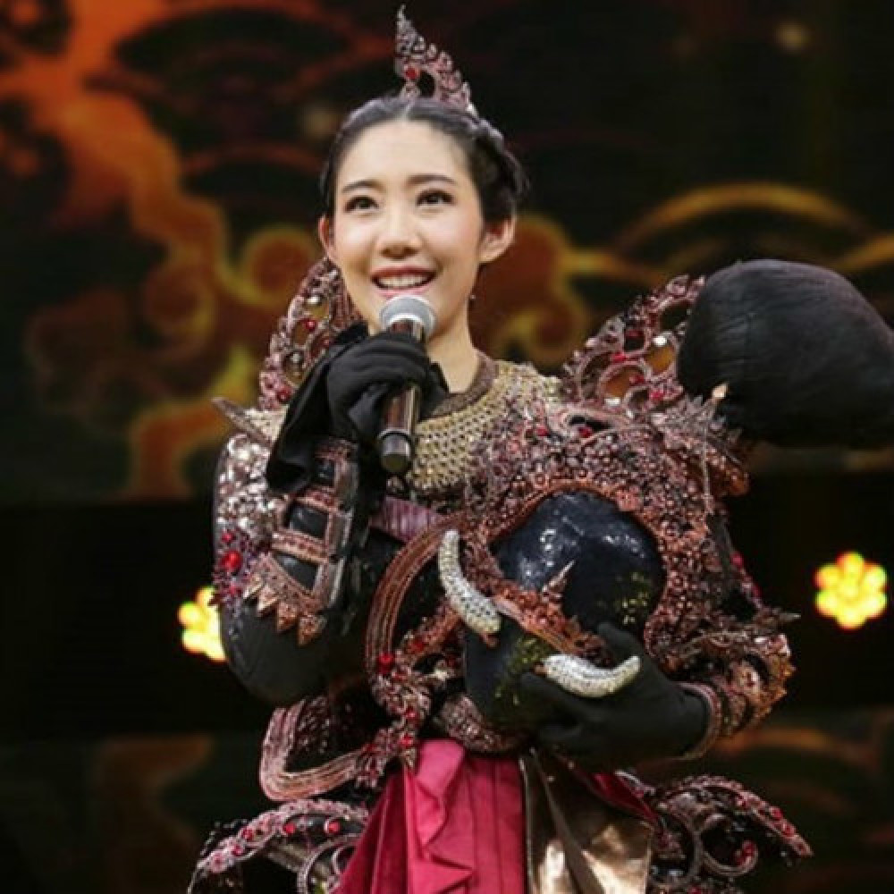 แนน สาธิดา พรหมพิริยะ