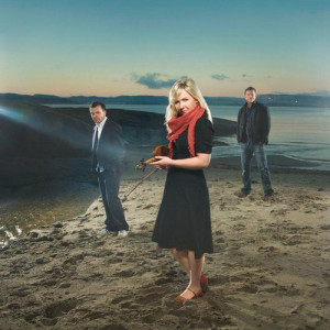Katthult ดาวน์โหลดและฟังเพลงฮิตจาก Katthult