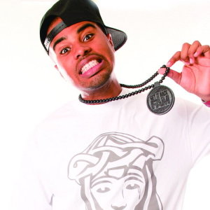 Young Bari ดาวน์โหลดและฟังเพลงฮิตจาก Young Bari