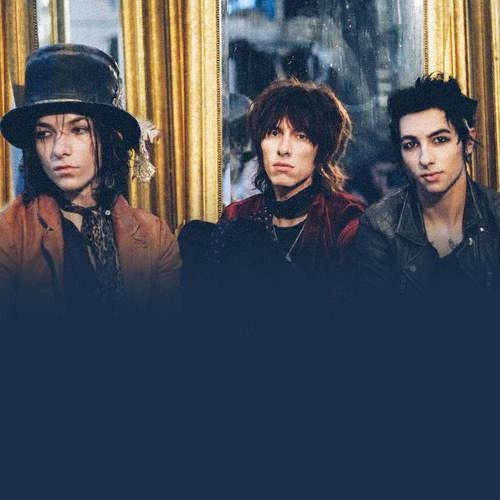 Palaye Royale