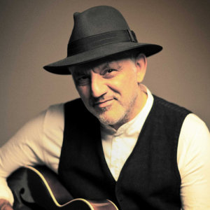 Nikos Portokaloglou ดาวน์โหลดและฟังเพลงฮิตจาก Nikos Portokaloglou