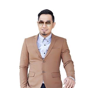 แอ๊นท์ พีรพงศ์ ดาวน์โหลดและฟังเพลงฮิตจาก แอ๊นท์ พีรพงศ์