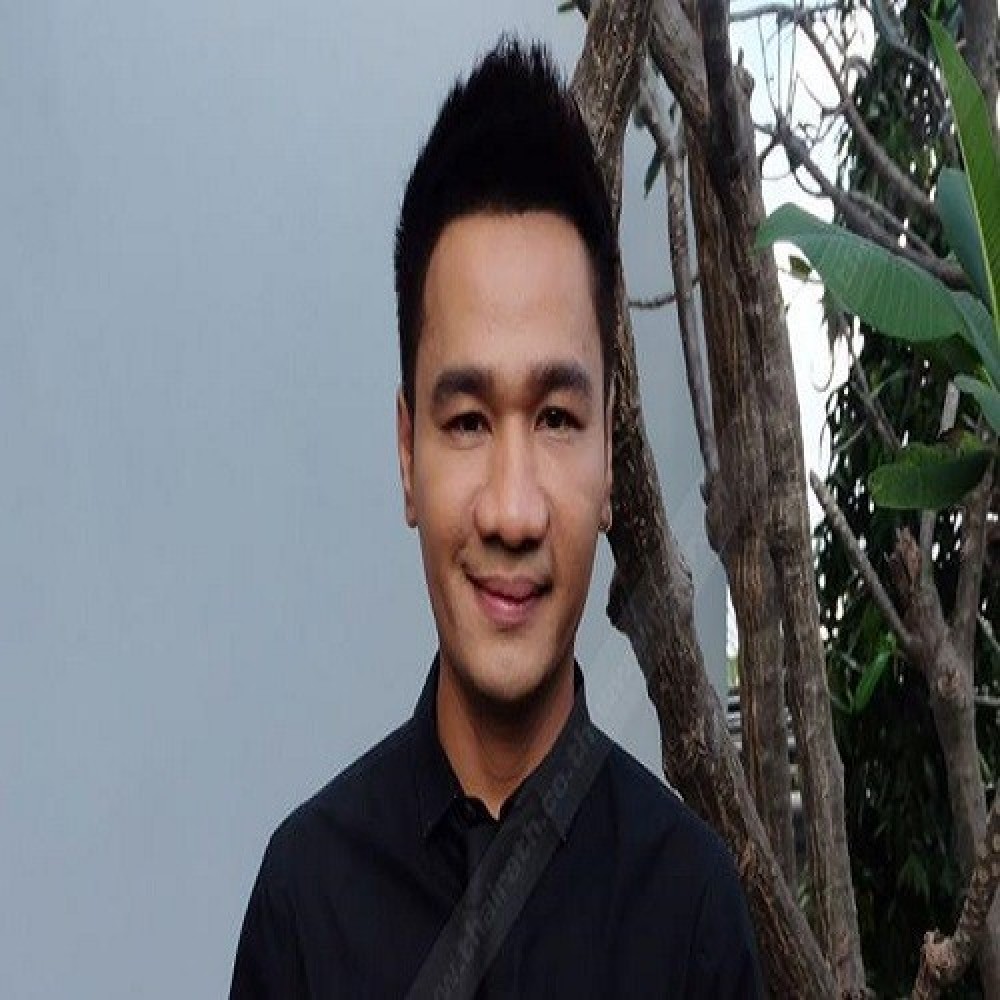 กอล์ฟ เบญจพล