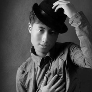 张晓雄 ดาวน์โหลดและฟังเพลงฮิตจาก 张晓雄