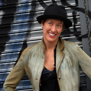 Michelle Shocked ดาวน์โหลดและฟังเพลงฮิตจาก Michelle Shocked