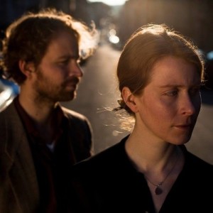 Max & Laura Braun ดาวน์โหลดและฟังเพลงฮิตจาก Max & Laura Braun