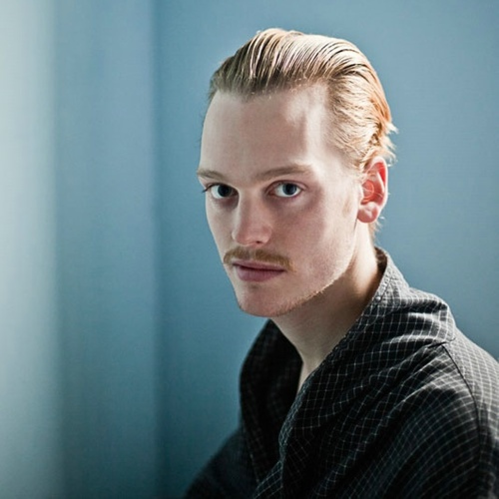 Sean Nicholas Savage
