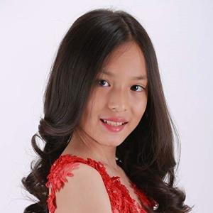Shanna Shannon ดาวน์โหลดและฟังเพลงฮิตจาก Shanna Shannon