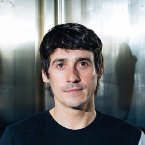 Alfonso Ares ดาวน์โหลดและฟังเพลงฮิตจาก Alfonso Ares