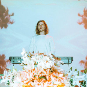 Tim Ayre ดาวน์โหลดและฟังเพลงฮิตจาก Tim Ayre
