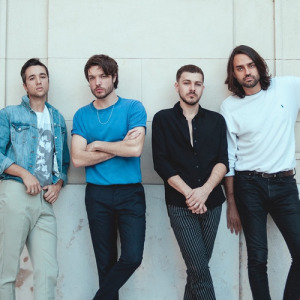 Lucas & The Woods ดาวน์โหลดและฟังเพลงฮิตจาก Lucas & The Woods