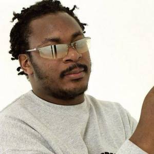 Anthony Mills ดาวน์โหลดและฟังเพลงฮิตจาก Anthony Mills