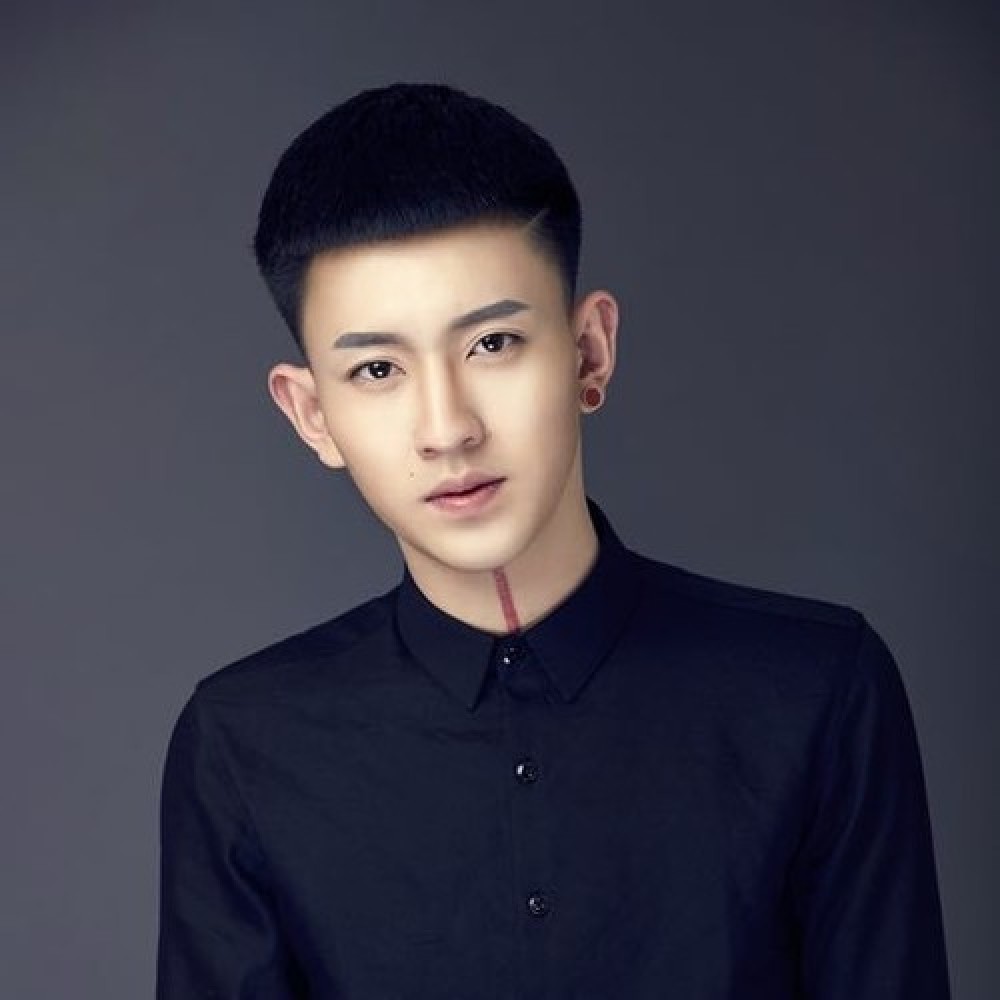 李耀阳