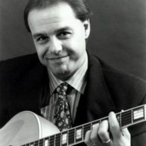 Boulou Ferré ดาวน์โหลดและฟังเพลงฮิตจาก Boulou Ferré