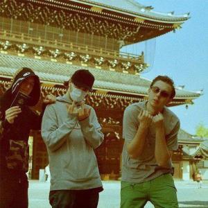 Larry League ดาวน์โหลดและฟังเพลงฮิตจาก Larry League