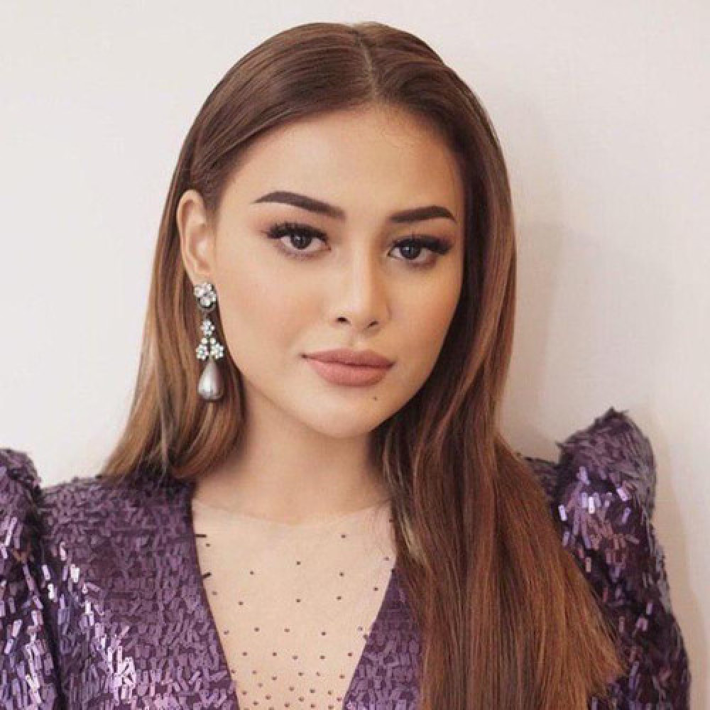AURELIE HERMANSYAH