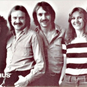 Ruphus ดาวน์โหลดและฟังเพลงฮิตจาก Ruphus