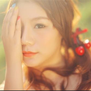 小苏 ดาวน์โหลดและฟังเพลงฮิตจาก 小苏