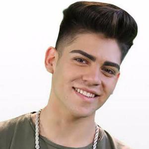 Gino Mella ดาวน์โหลดและฟังเพลงฮิตจาก Gino Mella