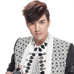 กั้ง วรกร ดาวน์โหลดและฟังเพลงฮิตจาก กั้ง วรกร