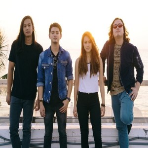 Gracenote ดาวน์โหลดและฟังเพลงฮิตจาก Gracenote