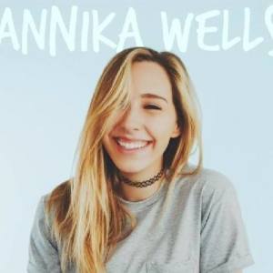 Annika Wells ดาวน์โหลดและฟังเพลงฮิตจาก Annika Wells