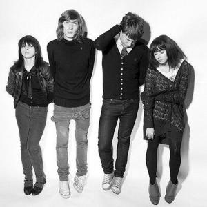 Manicure ดาวน์โหลดและฟังเพลงฮิตจาก Manicure
