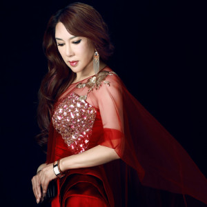 杨千鹤 ดาวน์โหลดและฟังเพลงฮิตจาก 杨千鹤