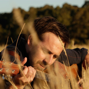 Tim Guy ดาวน์โหลดและฟังเพลงฮิตจาก Tim Guy