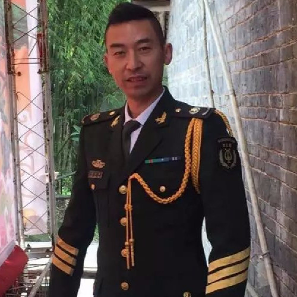 胡润华