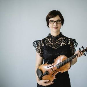 April Verch ดาวน์โหลดและฟังเพลงฮิตจาก April Verch