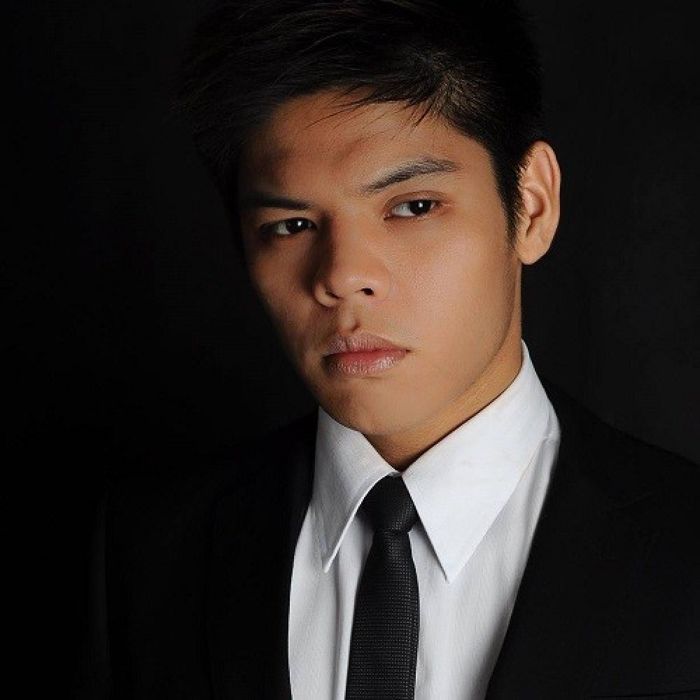 Arman Ferrer