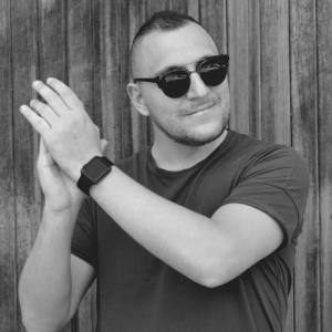 Alvaro Smart ดาวน์โหลดและฟังเพลงฮิตจาก Alvaro Smart