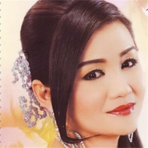 李俐青 ดาวน์โหลดและฟังเพลงฮิตจาก 李俐青