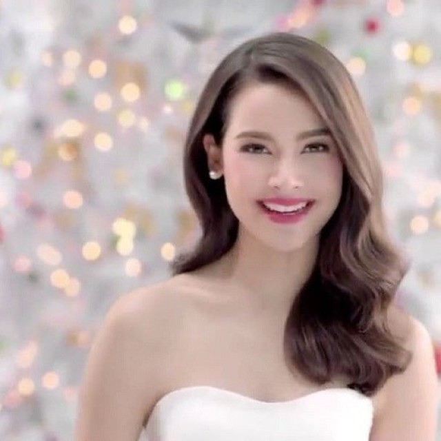 ปะแป้ง พลอยชมพู