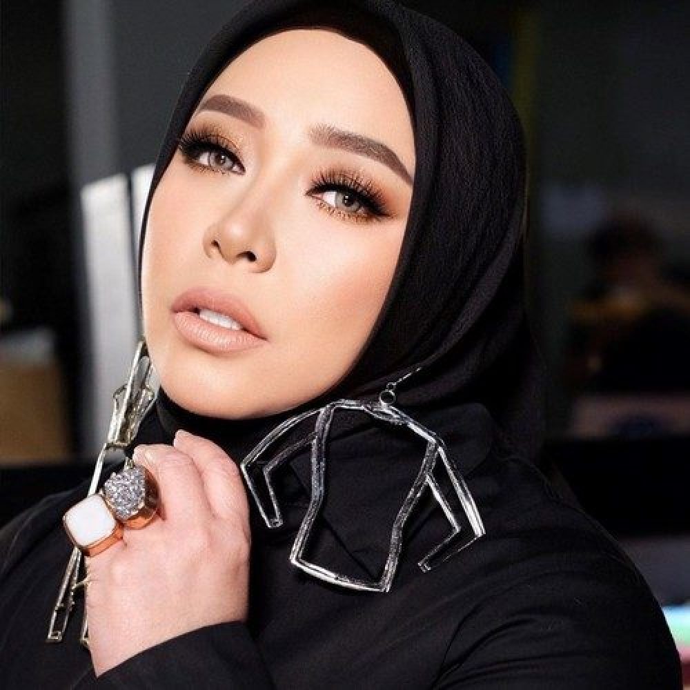 Melly Goeslaw