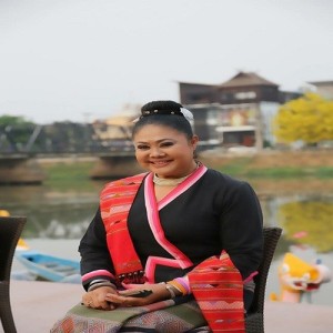 สุนทรี เวชานนท์ ดาวน์โหลดและฟังเพลงฮิตจาก สุนทรี เวชานนท์