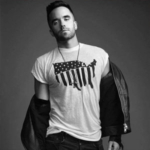 Brian Justin Crum ดาวน์โหลดและฟังเพลงฮิตจาก Brian Justin Crum